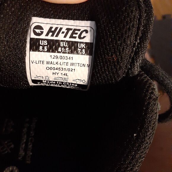 Hi-Tec shoes men's 8.5  black leather V-Lite walk light Witton walking shoe - Picture 7 of 9